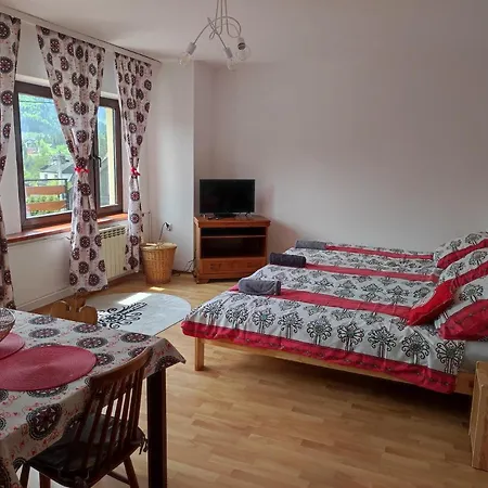 - Wymarzone Widoki Apartment *